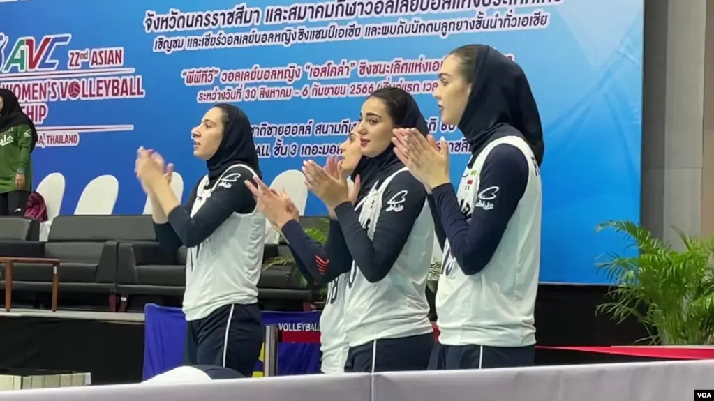 پیروزی تیم ملی والیبال زنان ایران بر مغولستان در رقابت‌های قهرمانی آسیا