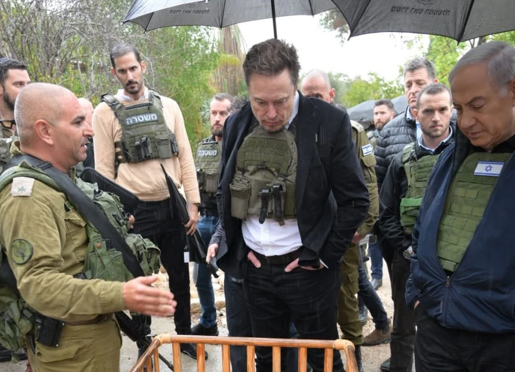 ایلان ماسک در بازدید از اسرائیل از کارزار این کشور علیه حماس حمایت کرد