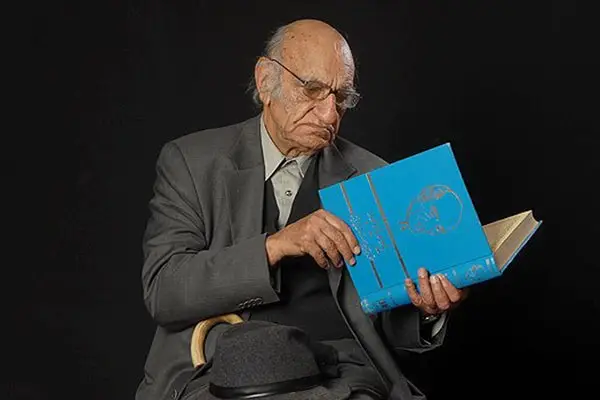 چهره های ماندگار : محمد ابراهیم باستانی پاریزی ؛ معلم ، تاریخ نگاری پرآوازه و ادیبی توانمند