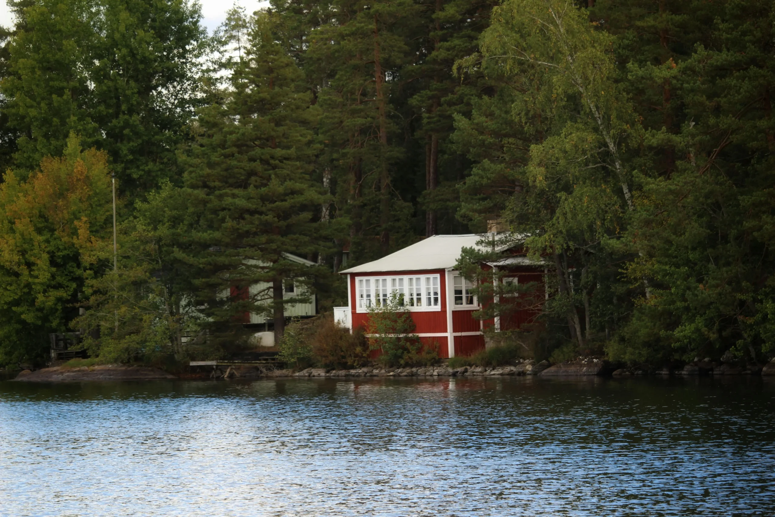 اقامت رایگان و لوکس در کشور اروپایی بدون پرداخت یک ریال اما به یک شرط!